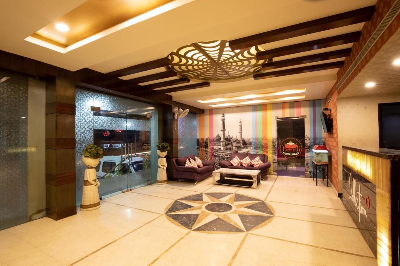 Oyo 79355 Collection O Hotel Adona Meenangadi Extérieur photo